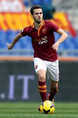 Happy Birthday 25 Tahun Miralem Pjanic 