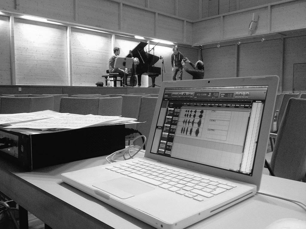 ClassicalArts_'s tweet photo. #Recordings with #ThomasAuner at the birthplace of #FranzLiszt in Raiding. The acoustic is amazing. http://t.co/umyoVOjK8E