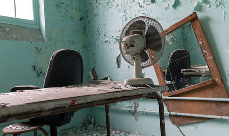 FilonInfo's tweet image. Longform et superbes photos sur la prison de la Santé filon-info.fr/f/1tqYe / par @elodienelson @francetvinfo