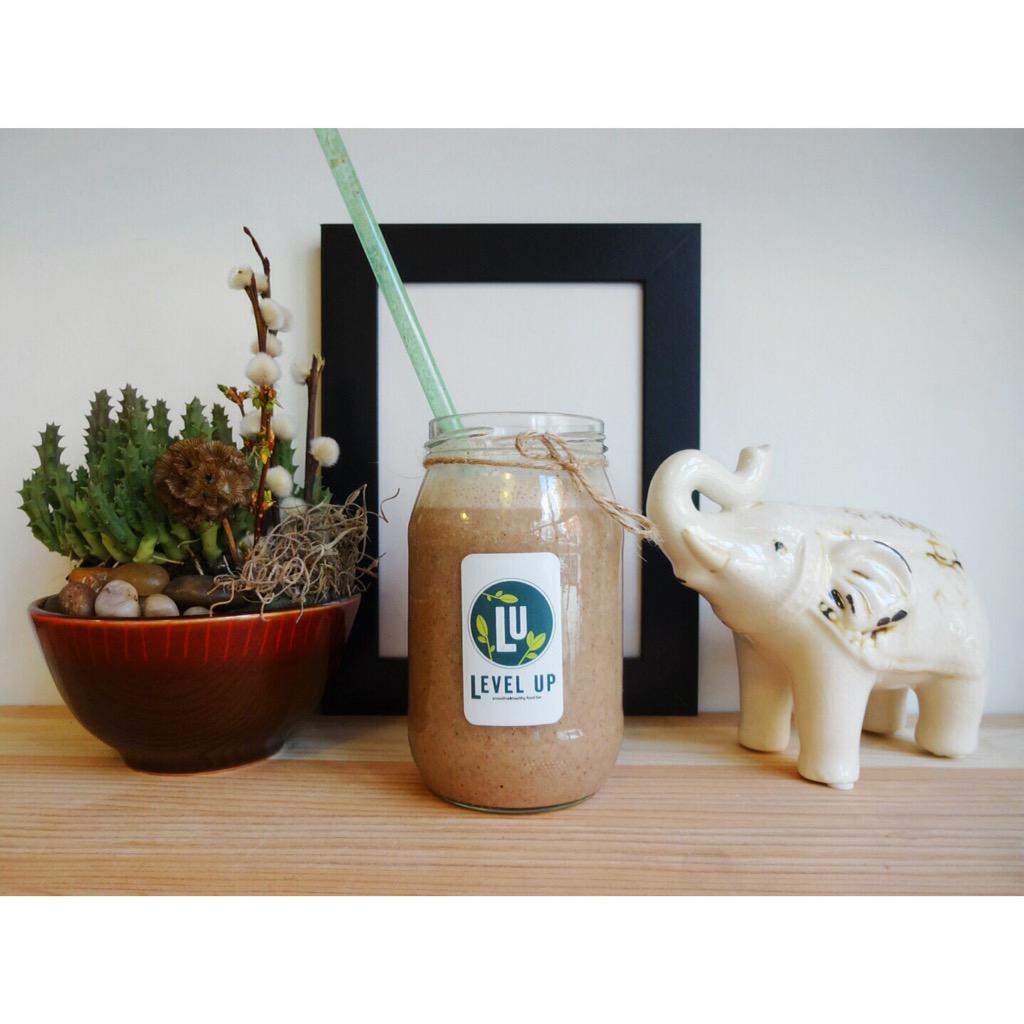 Bugün enerjinizi 'Gingerbread #smoothie' mizden alın! #smoothie #levelupdrinks 🍃💚