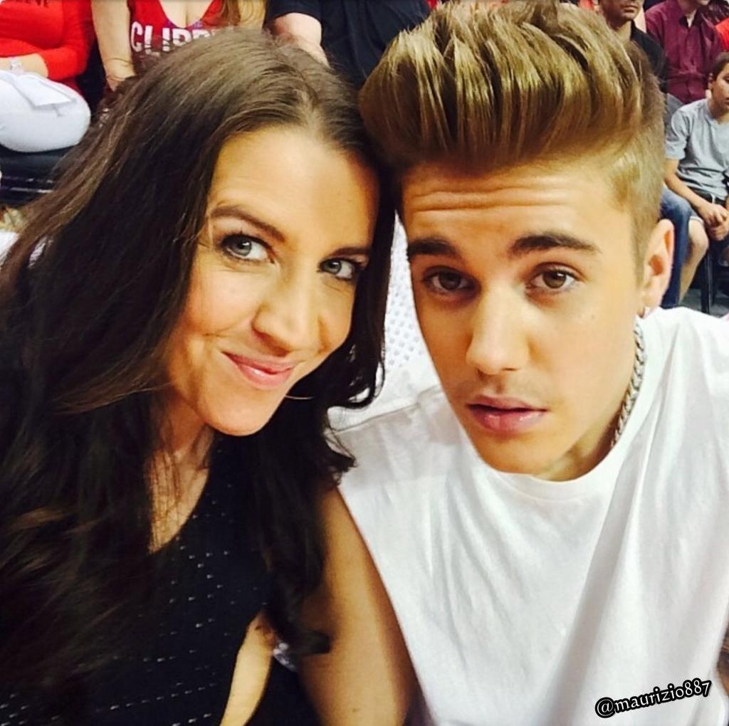  Happy Birthday Pattie Mallette...!!! 