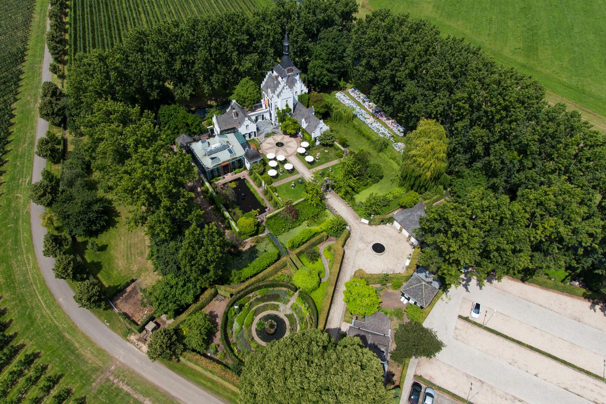 15% Kennismakingskorting april en mei Vergaderarrangement <a href="/KasteelGB/">Kasteel Groot Buggen</a> lnkd.in/ex6kxKW of bel 06-14627305