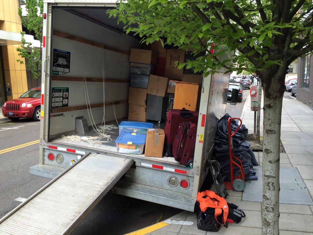 merrdiff's tweet photo. So close... #pdxmove http://t.co/ip1B8JGJyG