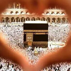 31Danat's tweet photo. اللهم احمي الحرمين الشريفين http://t.co/FHV5t3IkNJ