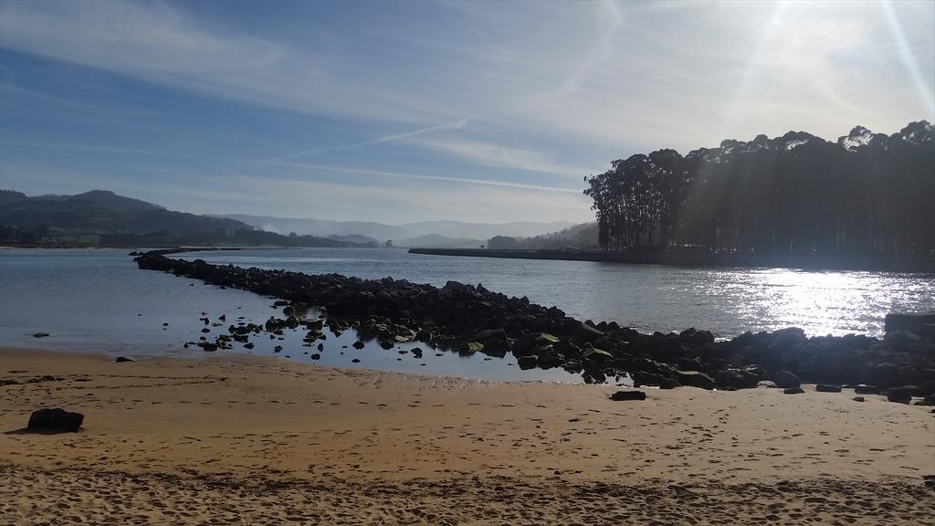 DailyFound's tweet photo. RT @marcoslopez: En #Asturias siempre sale el sol. Un paraíso natural lleno de buena gente.Ahí va mi día en fotos. http://t.co/eVZhy2pR9L 😍