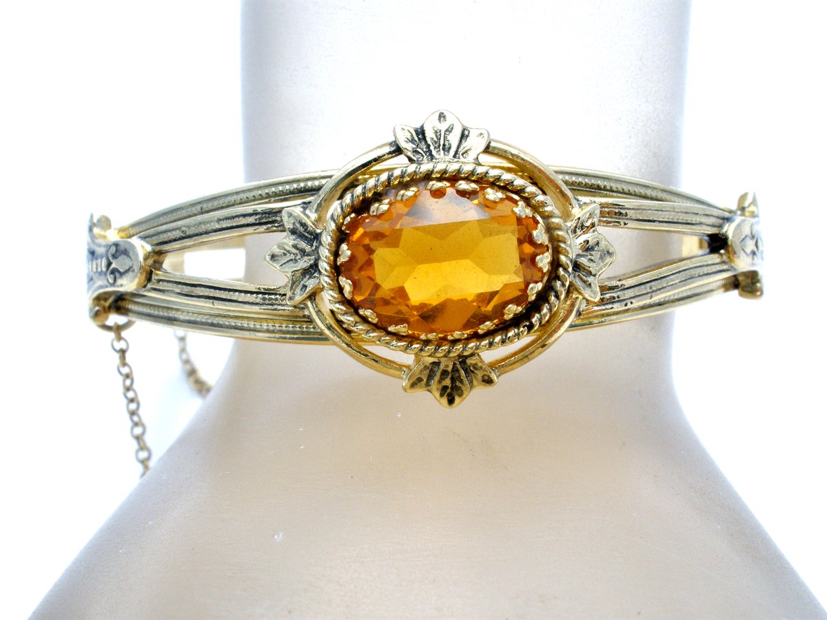 JewelryLadyChic's tweet image. #PleaseRetweet Vintage Bangle Bracelet ebay.com/itm/Amber-Rhin…? #gotvintage #alexamigos #love #tbt #voguet #fashion