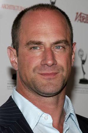 Hoje o ex-astro de Law&Order SVU Christopher Meloni completa 54 anos. Happy Birthday Mr. Meloni. 