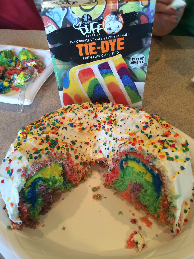 ahines324's tweet photo. Spring break fun...baking with @Duff_Goldman...#nextgreatbaker #duffrocks http://t.co/UmfdBj1Jqx