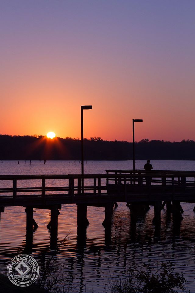 Roadtripnbrand's tweet photo. #Roadtrip sunrise of the #TXBKRDS this morning from our new friend @TxBkRds GO #Outerblue http://t.co/BrxnHOP5ys http://t.co/qkRdOy7SjW