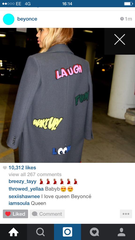 Liberty_Rhian's tweet photo. Can't wait for this coat to drop down in @LibertyLondon this AW15 as worn by @Beyonce 💋💙 http://t.co/9c1FXOGEkT