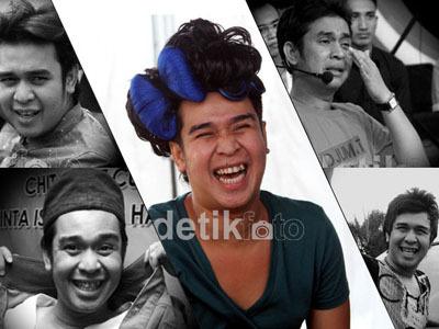 detikhot's tweet photo. Jelang 7 Harian Olga, Billy Syahputra Siapkan 2000 Buku Yasin http://t.co/iTQOm9TR26 http://t.co/0knCDwVPXX