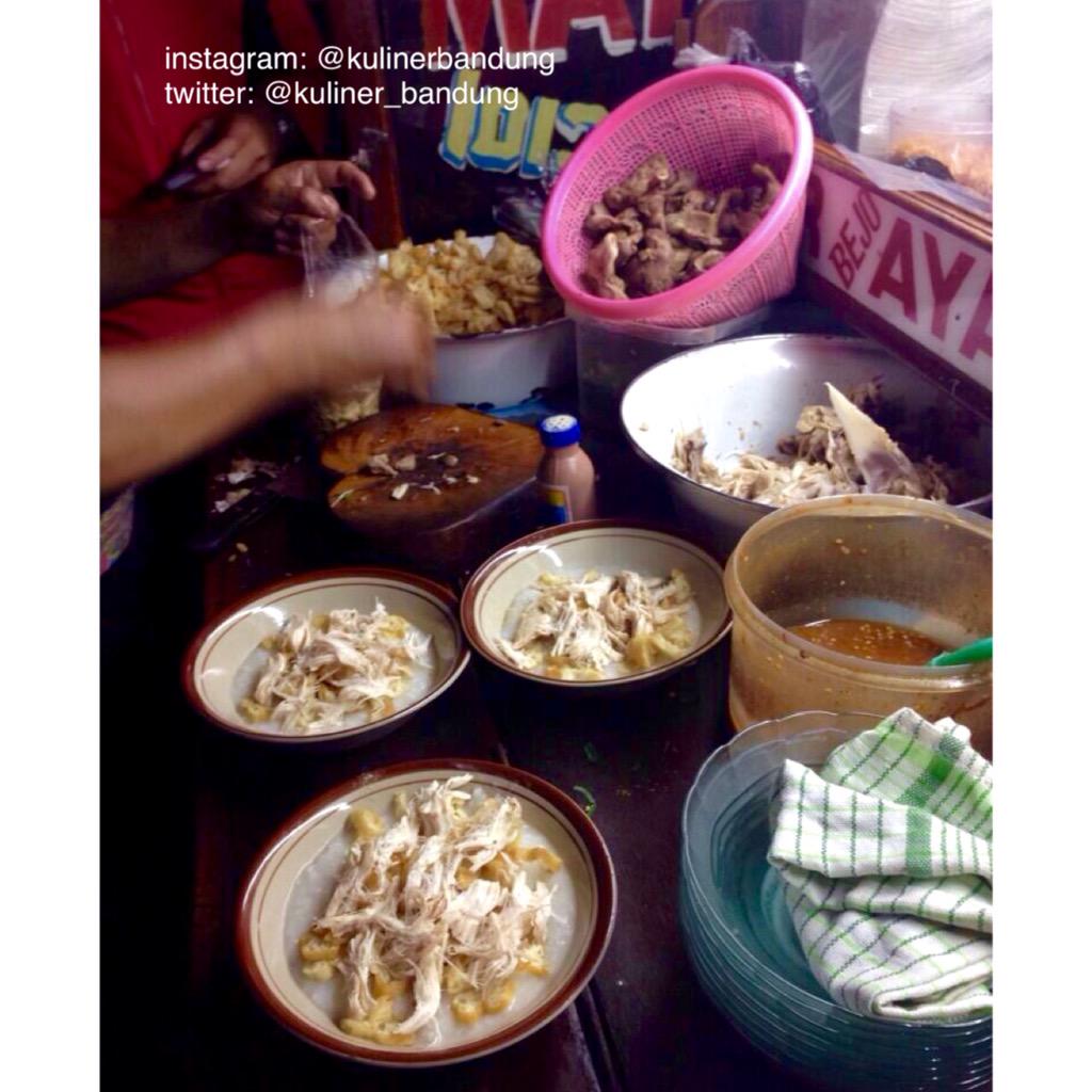 Kuliner Bandung on Twitter: "Kuliner Malam: Bubur Ayam Bejo di depan