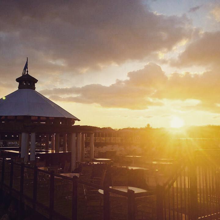 3SistersResort's tweet photo. Time is running out for your chance to win a trip to 3 Sisters Resort! #photocontest #followthelighthouse http://t.co/R4STfP4WzM