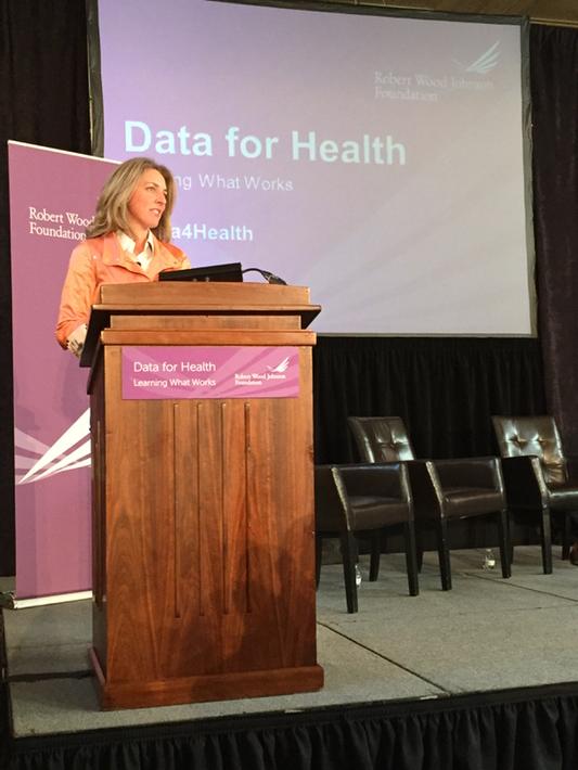 ekeeleymoore's tweet photo. .@SusannahFox kicking off #Data4Health - Learning What Works http://t.co/hv0XLIPfDb