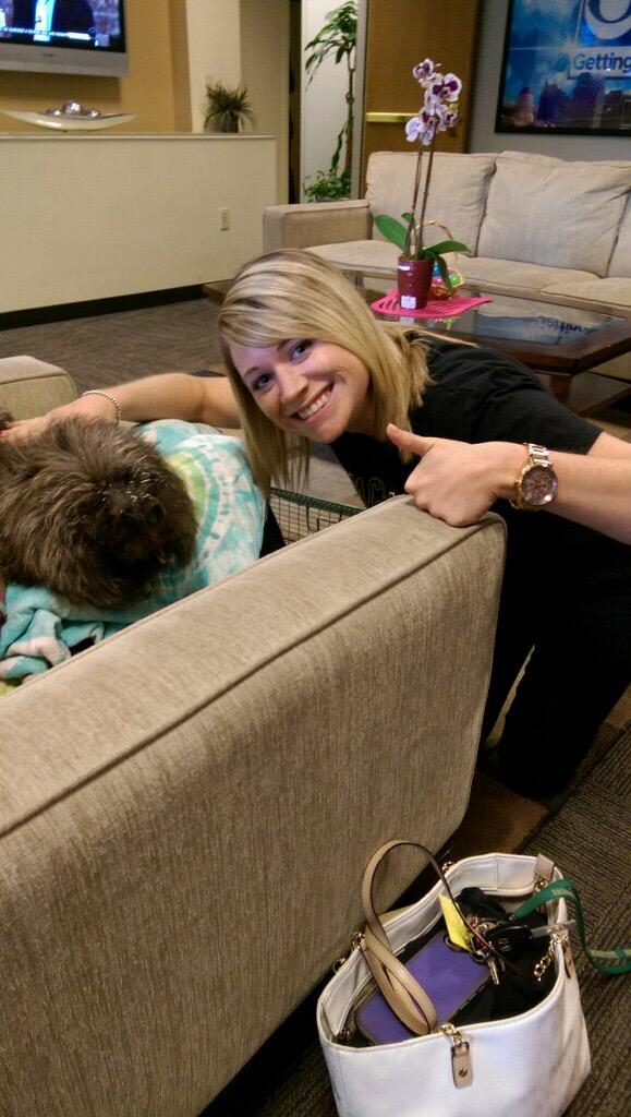 K_risty_6235's tweet image. Can't forget about the rooster on set! @SacSTATEMENT #SacSTATEMENT