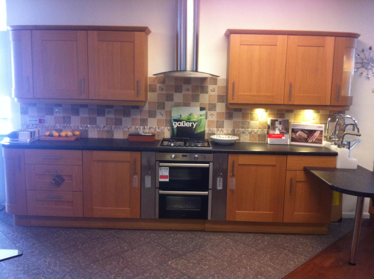 GM Fitted Furniture tweet media