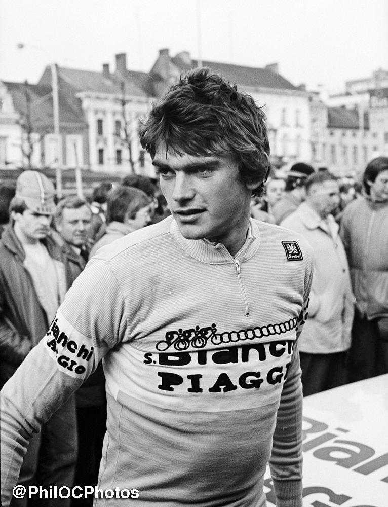 Fons de Wolf looking cool at the start of 83 Tour of Flanders <a href="/RondeVlaanderen/">Ronde van Vlaanderen</a> #tbt