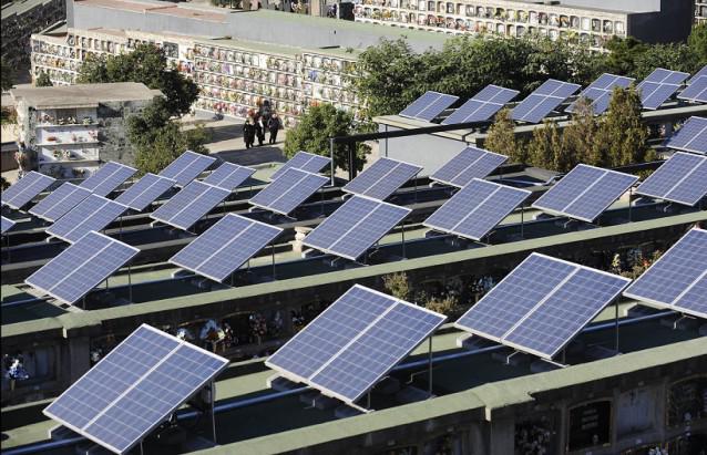 ClimatePower's tweet photo. Spain got 47% of its electricity from renewables in March http://t.co/BDxSEMzKyx http://t.co/VWH3E3Z5Tc