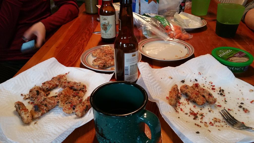 illy_p's tweet image. Southwestern cheese stick anyone? #FryFest2015 No, really, anyone want one? #toomany