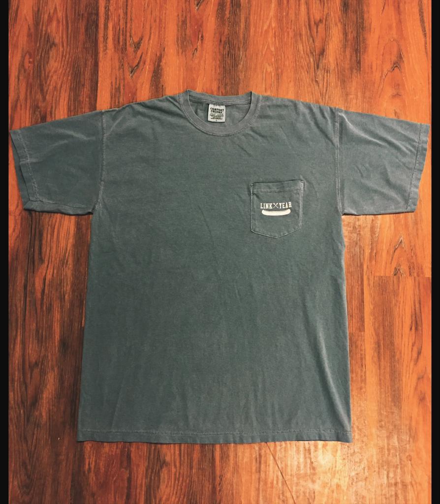 linkacademy_'s tweet photo. Link Summer Staff Shirts are available online!!
Get that #LinkSwag designed by @hillarynewth!
http://t.co/fui5YD3zi0 http://t.co/evl8tLxZ8H