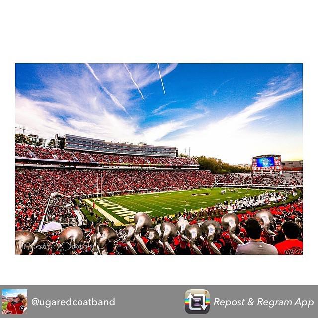 VisitAthensGA's tweet image. Who's excited about G Day next weekend? #committotheG #secfootball #godawgs