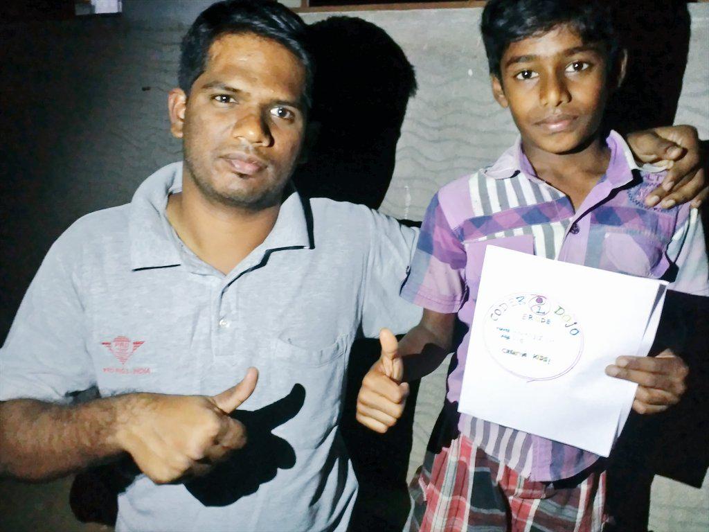 CoderdojoErode's tweet image. Amazing scenes @GauthRaj: Great evening helped mentor @samgvnd n his student designing badge 4 upcomin codin event ! http://t.co/8oDxFdfEz7"