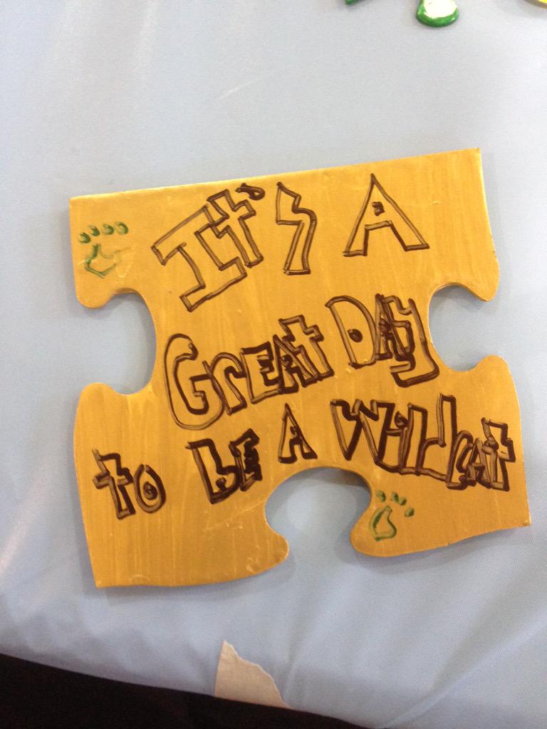 pinelandsjhs's tweet photo. A shout out for autism awareness at health fair and wellness expo @pinelandsjhs #pinelands4autism http://t.co/WIag68pUlD