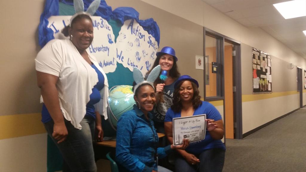 Washingtons1st's tweet photo. #liub #WorldAutismAwarenessDay #firstgrade#hirschup http://t.co/UnDyVN7Lof