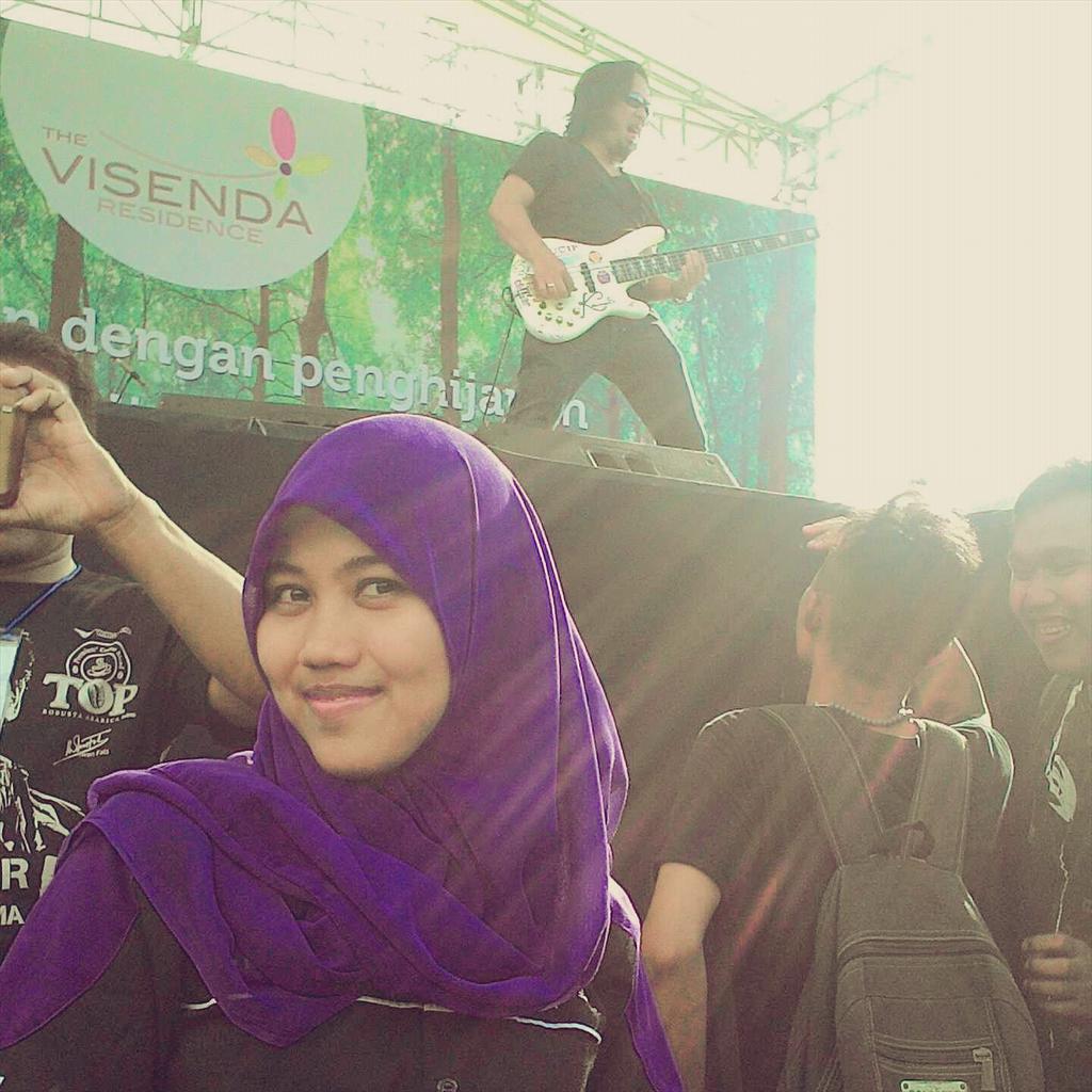 anasarka27's tweet photo. Ayah @Makki_Parikesit 😀👍#thevisenda #kotaserang😀.cc' @UNGUCLIQUERSSRG @infoUNGU @UNGU_Tweet @UNGUcliquers_ http://t.co/MJw3mDkwvm