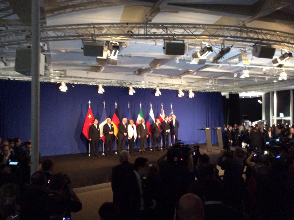 توصل إيران والقوى الكبرى إلى "اتفاق إطاري" بشأن برنامج طهران النووي CBmrGu_W0AARuP3