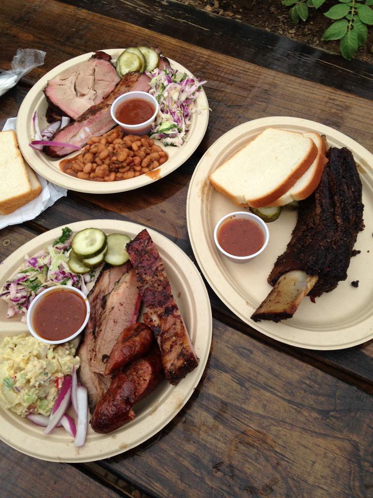 ChefJsullivan's tweet image. Bow down to the giant beef rib. Props to #MicklethwaitCraftMeats