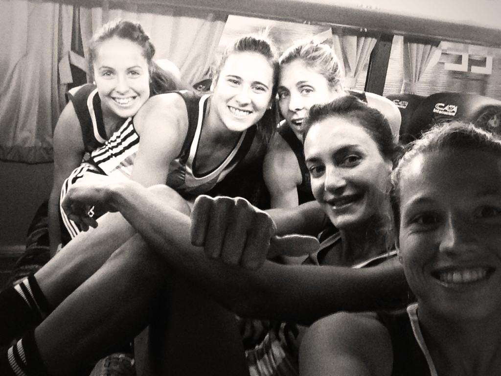 delfimerino12's tweet photo. Como voy a extrañar estas fotos con DI8S ❤ #AymarEterna8 @aymarlucha http://t.co/WRWGAeCEID