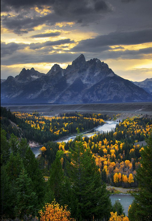 ZorpidisCA's tweet photo. Overlook Snake River Overlook, Grand Teton National Park, USA http://t.co/5dV5zz57aO