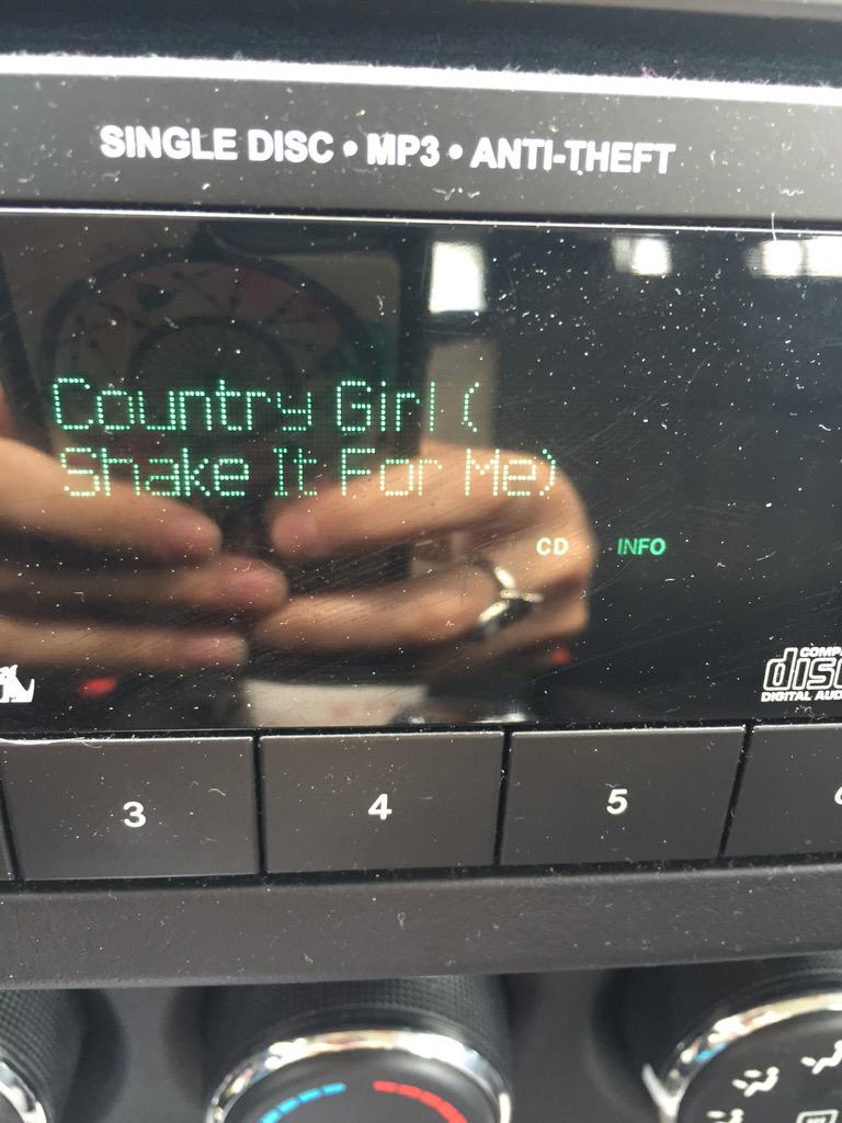 BowsNCurls's tweet image. #tbt to when @blondeinbootss got me to dance on the stage in #Nashville for my Bachelorette Party