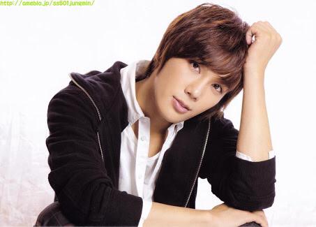 3 April: Are you big fan of SS501? You must have known that Park Jung Min is celebratin his birthday, happy! 