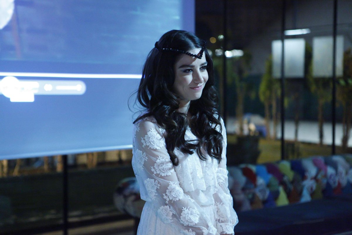 SerdarAkbal's tweet photo. @ozgecangurel kiraz mevsimi 39.bölümünden... :) http://t.co/PmzKljOOix