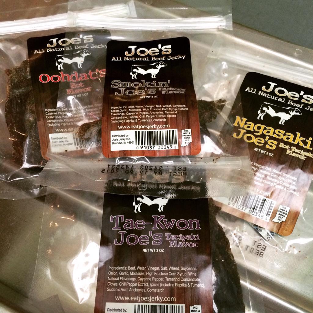 Grab some Joes #BeefJerky to snack on before Dinner! #MyIUK <a href="/EatJoesJerky/">Joe's Jerky</a>