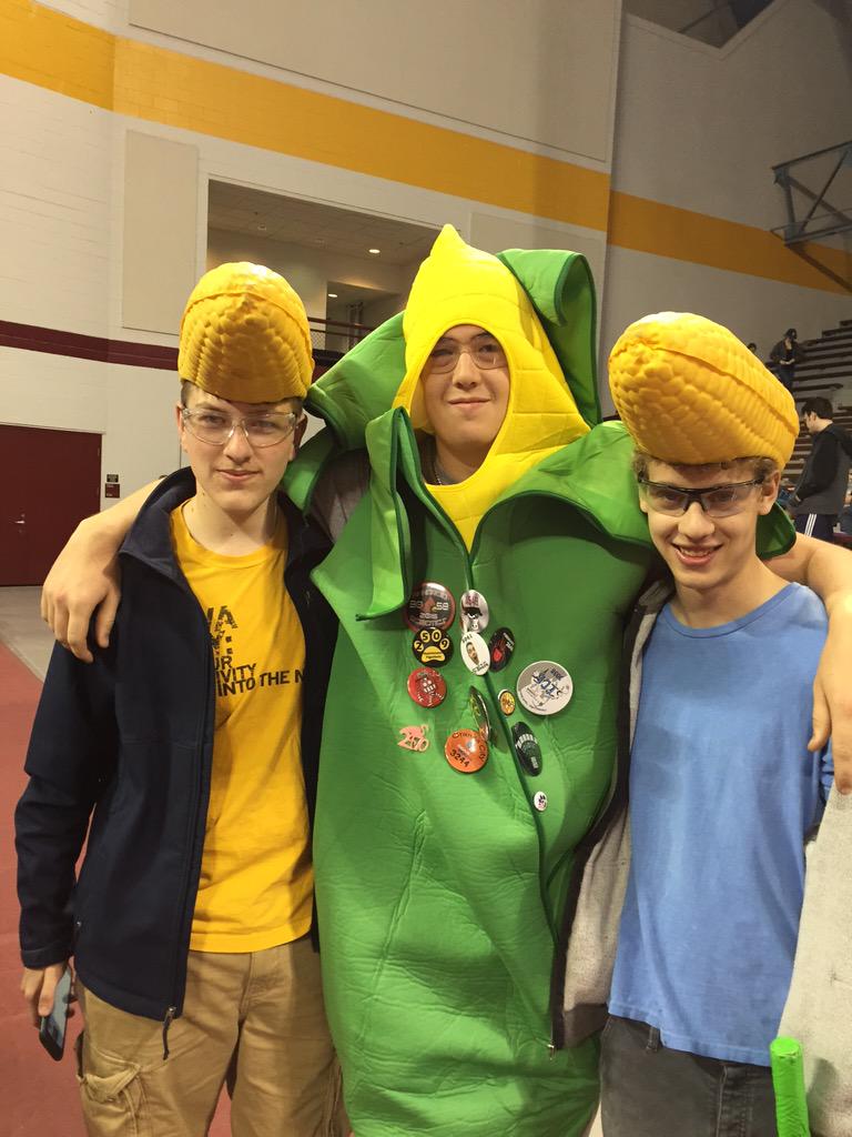 BlakeBearbotics's tweet photo. "What was the happiest moment of your life"
"I dunno" 
"I love corn" http://t.co/aQL9Ax8zYA