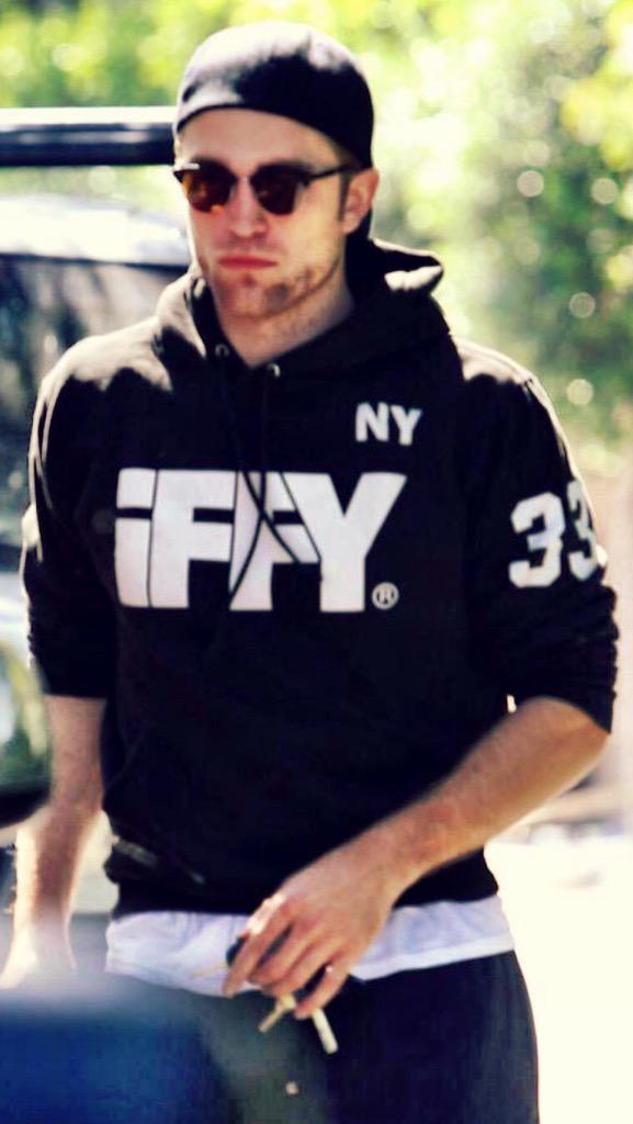 blondemel47's tweet photo. "@socalmom2four: #gymRob πͺβ€οΈπ₯ http://t.co/tkuqUX0DOB"