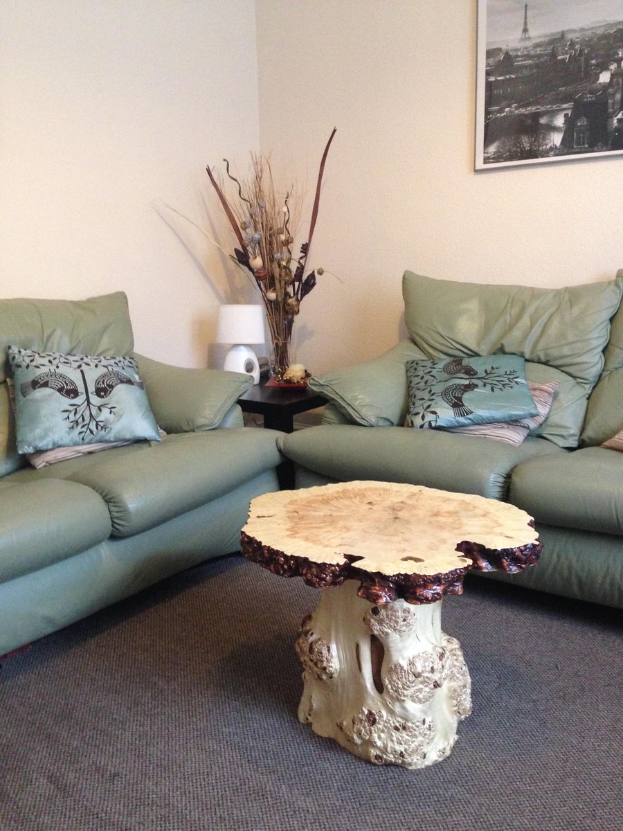 RusticProjects's tweet image. New In stock this one of a kind maple burr coffee table!for only£669
For more products visit rusticprojects.co.uk
