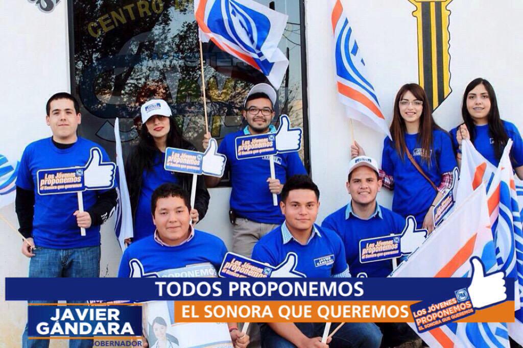 YoPropongoJGM's tweet photo. En Cananea los jóvenes proponemos el Sonora Que Queremos #SoyGandarista http://t.co/3PtUuP890R