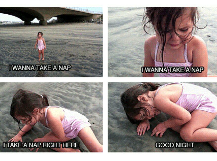 peacecazzie's tweet image. Currently my emotional state. #onemoreclass #notgonnamakeit. I mean I already took a power nap in my last class.