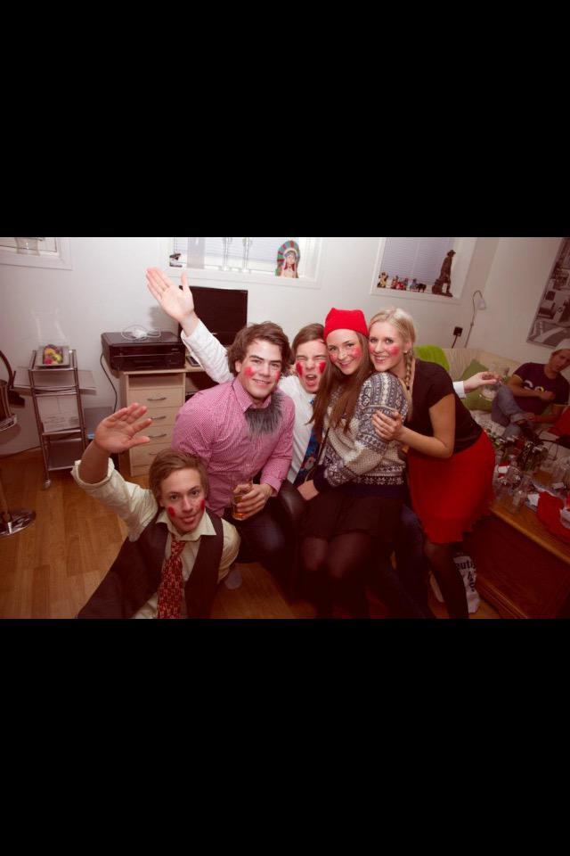 falckstar's tweet photo. #tbt #nissekro #russ12 http://t.co/ubvs4rQjwH