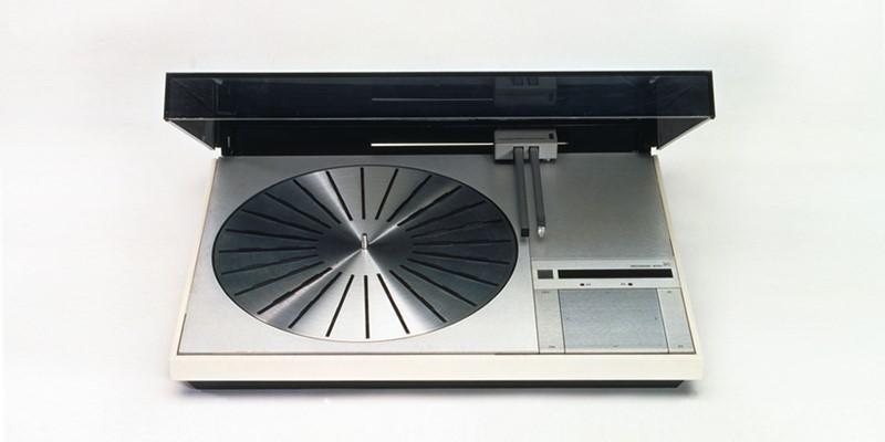 BandO_Brighton's tweet photo. RT @BangOlufsen #Beogram4000 40 years old &amp; the timeless design still stands out. #Beo90Years #SussexHour http://t.co/1sQj9dgp1q