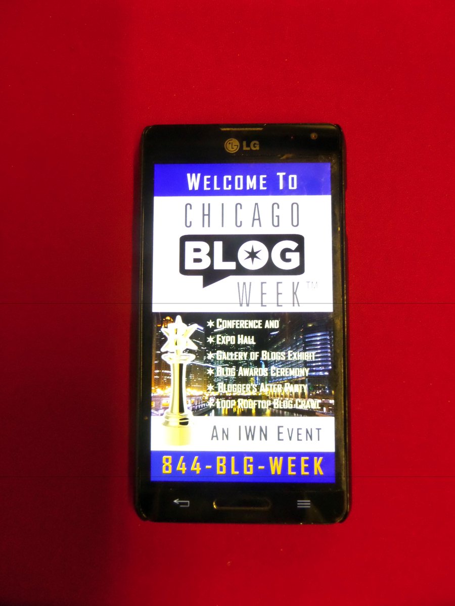ChicagoBlogWeek's tweet photo. #ChiBlogWeek2015 #MobileApp coming in May + 20-page #BlogWeekNewspaper later in April @BlogNewspaper @AmieStylegasms http://t.co/bzPjNCwBmg