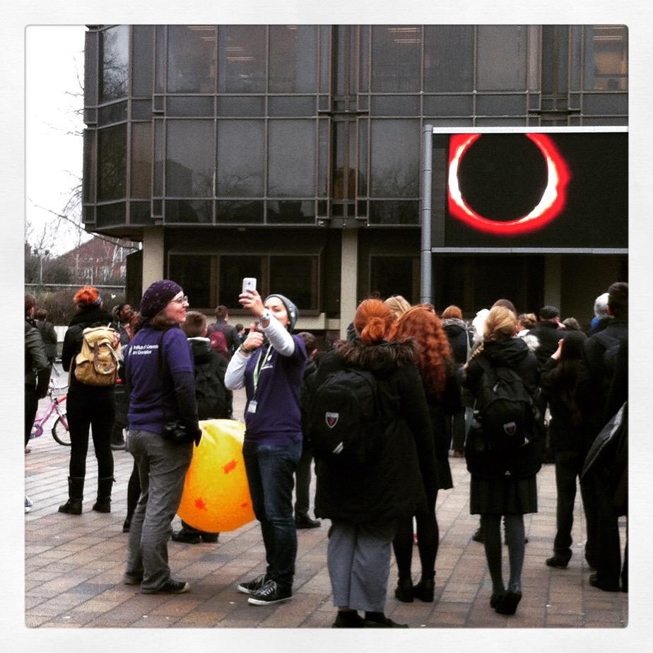 SouthseaScene's tweet photo. Good to see events like #solareclipse2015 being held at the Guildhall Square using the lovely @BigScreenPorts http://t.co/a1eE324lLj