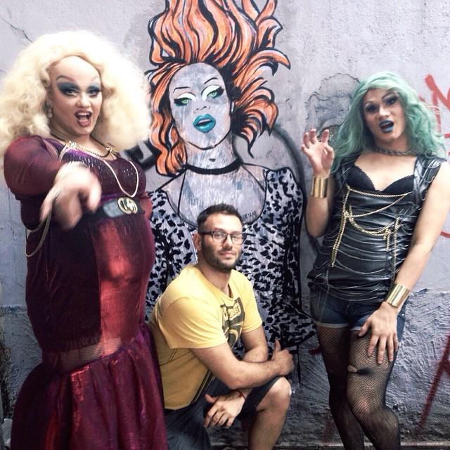 StArtEverywhere's tweet photo. Com Malonna @aindanaoexiste , Kelly Caramelo @atoladinha e Amanda Sparks @amandrag #dragattack #malonna #amandaspar… http://t.co/a8ciaIUU4F
