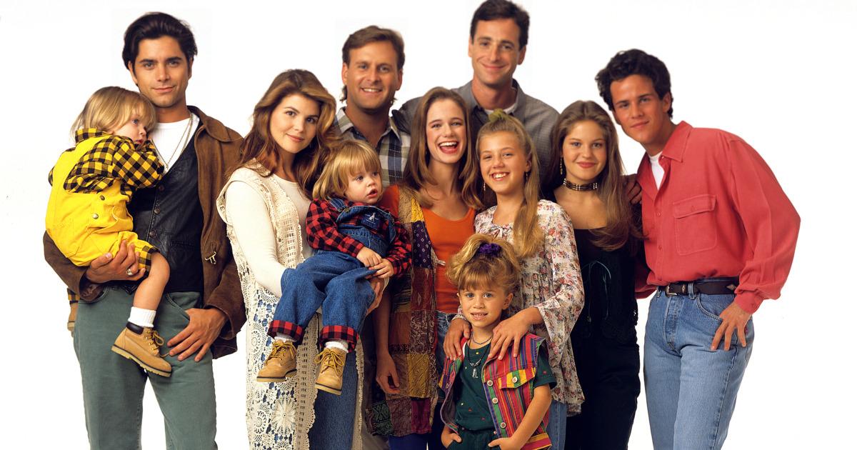 vulture's tweet photo. .@Netflix has picked up a #FullHouse sequel called #FullerHouse: http://t.co/28mXzuMtI3 http://t.co/buz5SPykul
