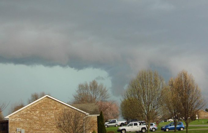 View image on Twitter