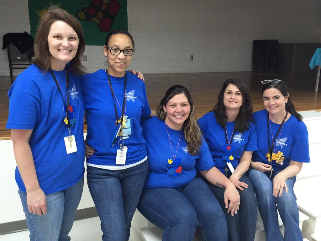 GaleJulian's tweet photo. @teamricegwd supports National Autism Awareness Day! http://t.co/eoBm1FMTj5